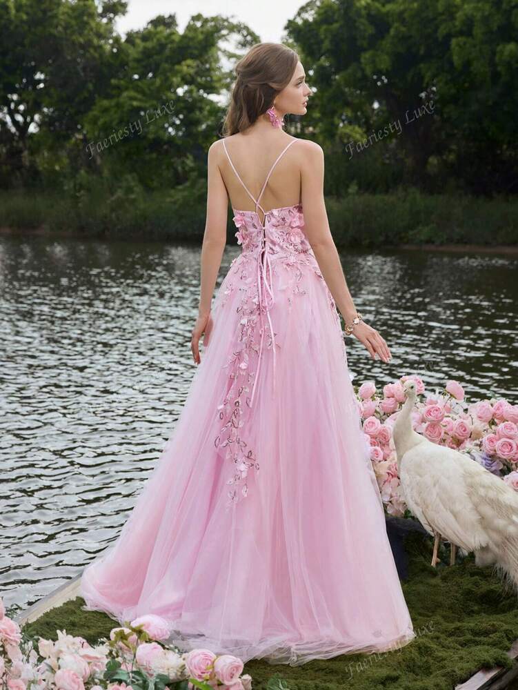 Women's Floor Length Tulle Evening Gown With Spaghetti Straps Back Tie 3D Floral Appliques Elegant Summer Garden Wedding Guest Dress