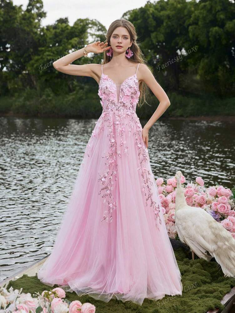 Women's Floor Length Tulle Evening Gown With Spaghetti Straps Back Tie 3D Floral Appliques Elegant Summer Garden Wedding Guest Dress