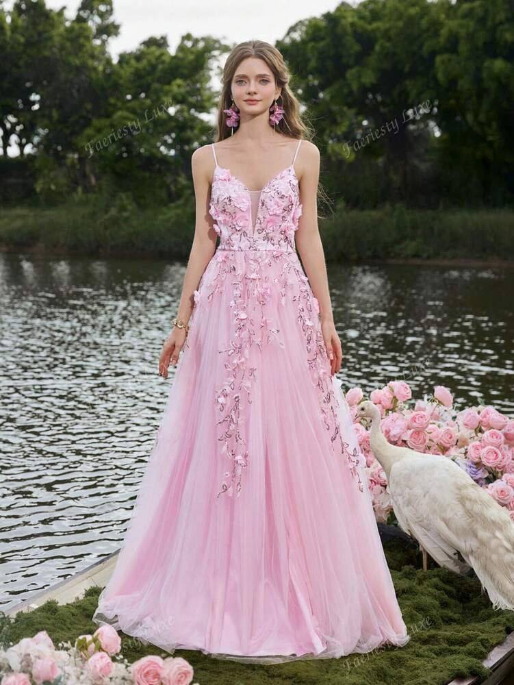 Women's Floor Length Tulle Evening Gown With Spaghetti Straps Back Tie 3D Floral Appliques Elegant Summer Garden Wedding Guest Dress
