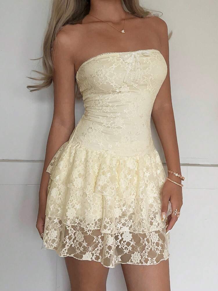 Women's Butter Yellow Strapless Ruched Tube Mini Dress Tiered Lace Ruffle Hem Y2K Backless A Line Short Dress Summer Vacation Outfit