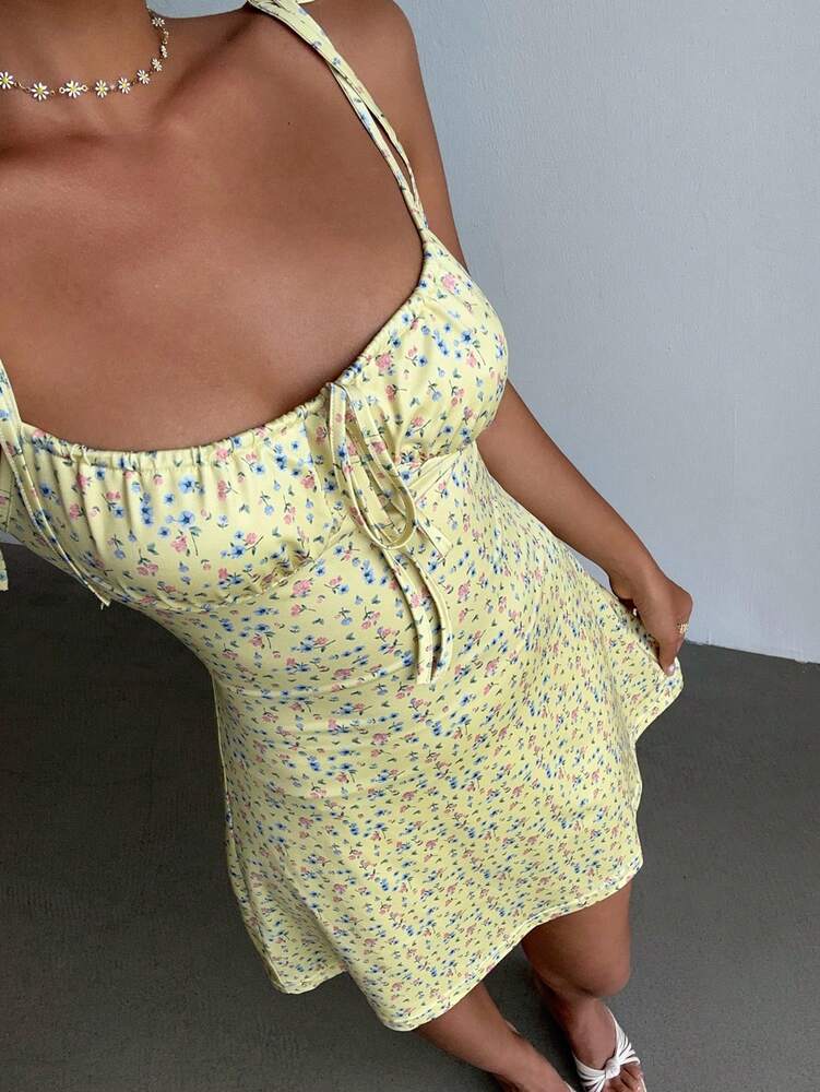 Women's Ditsy Floral Bodycon Mermaid Dress Butter Yellow Elegant Vacation Outfit Teacher Graduation Spring Summer Casual Fashion Wear